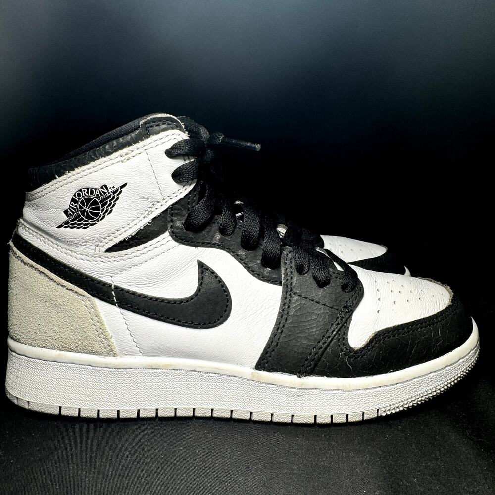 Size 5 - Nike Air Jordan 1 Retro High OG GS Stage Haze Men's Shoes